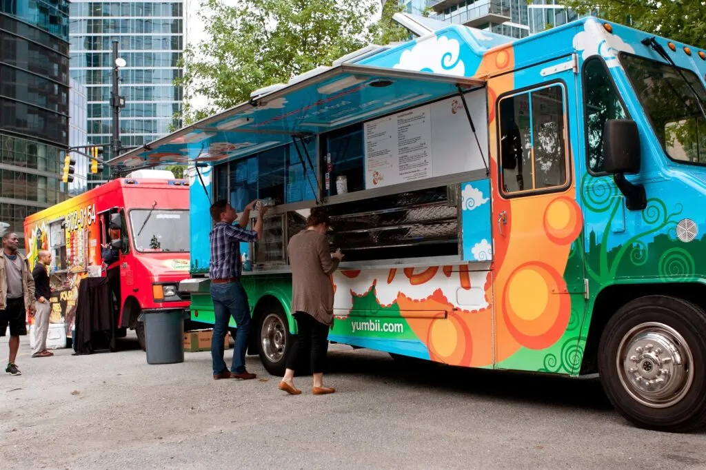 NOMBRES PARA FOOD TRUCKS